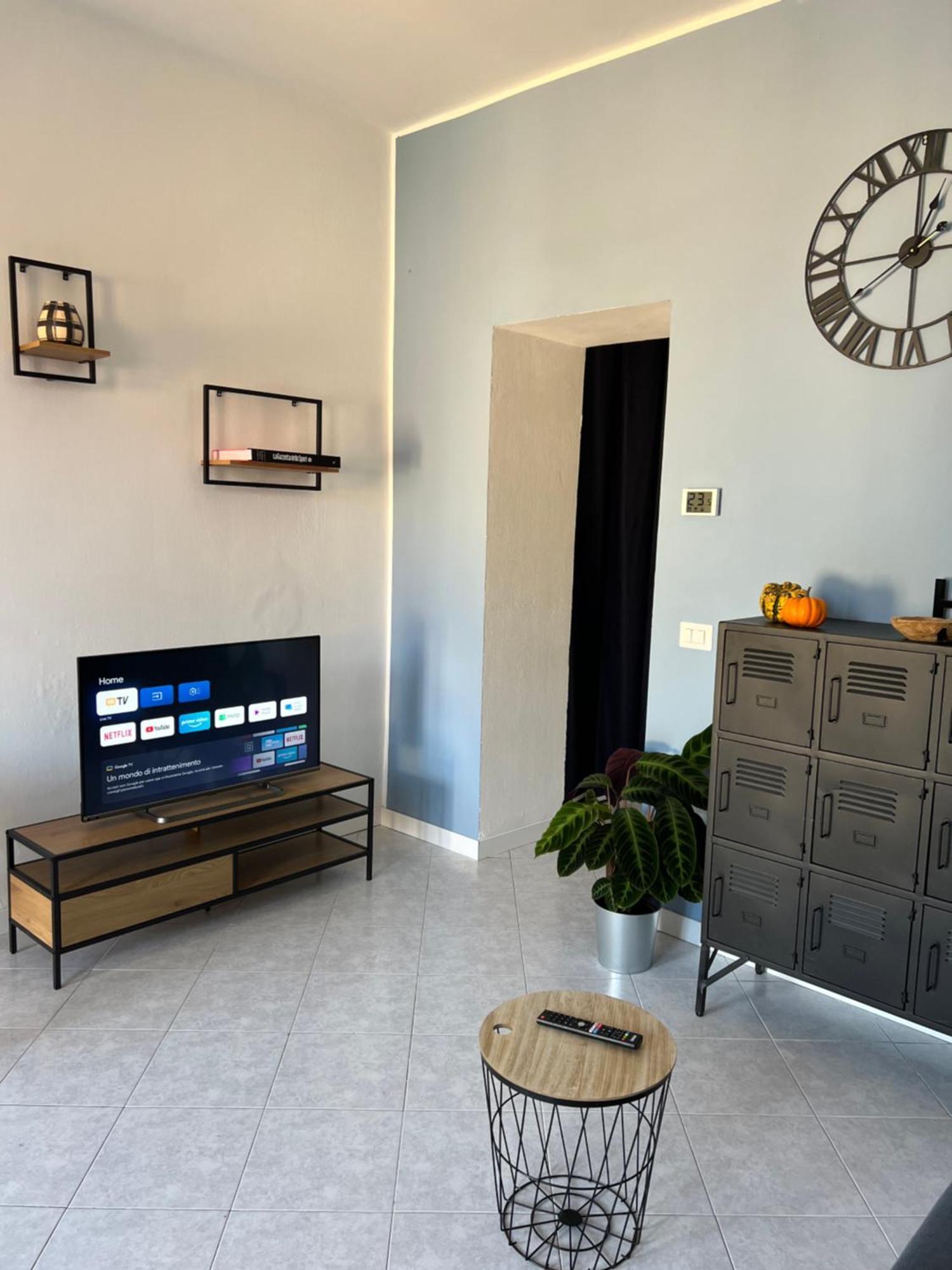 La Casa Di Lidia - Bocconi Apartment Milan Luaran gambar